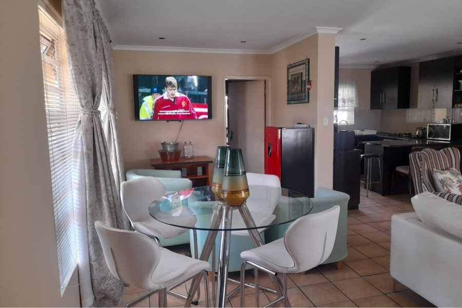 3 Bedroom Property for Sale in Vredelust Western Cape